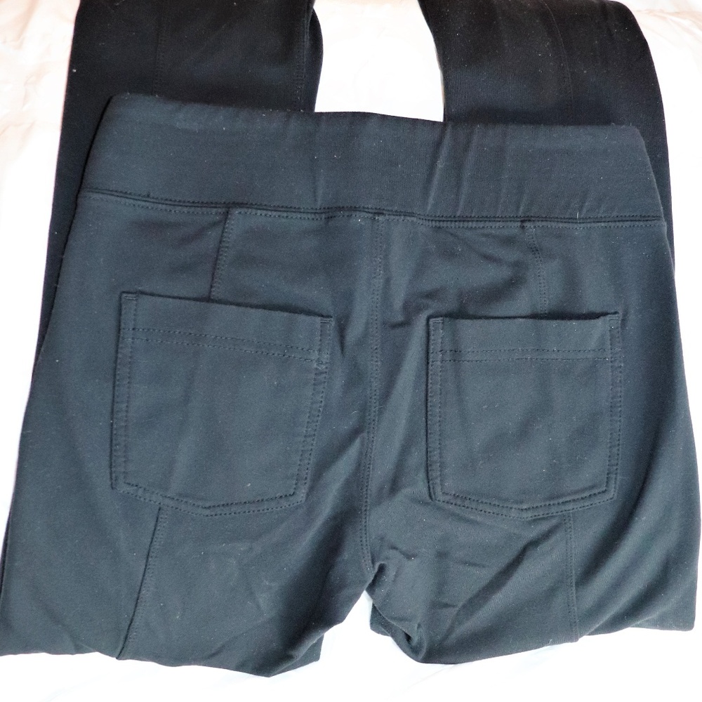 Athleta Pants with Front and Back Pockets - Picture 2 of 3